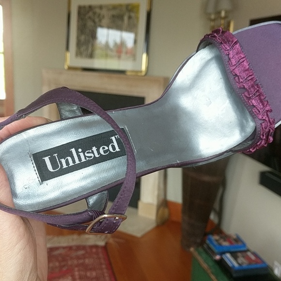 UNLISTED SANDALS ๐ก๐ก๐ก๐ก๐ก๐ก - Picture 7 of 8